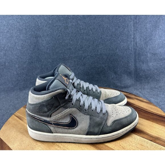 Nike Air Jordan 1 SE Mid Night Stadium Black FQ8338-017 Men’s Size 7.5 - Picture 1 of 15